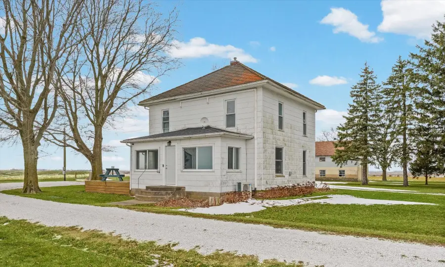 Address Withheld By Seller, Rankin, IL 60960 - Image #3