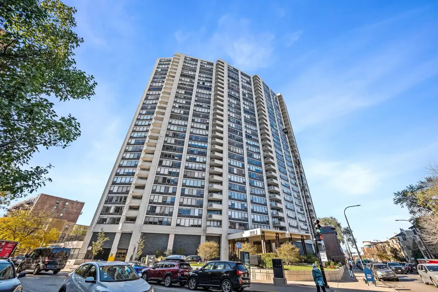3930 N Pine Grove Avenue #1109, Chicago, IL 60613 - Image #2