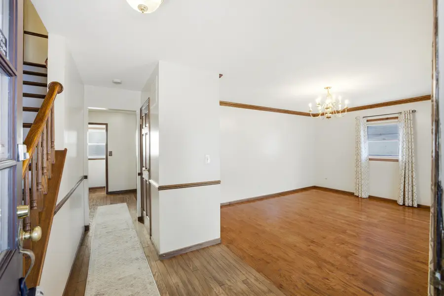 220 Dato Drive, Streamwood, IL 60107 - Image #3