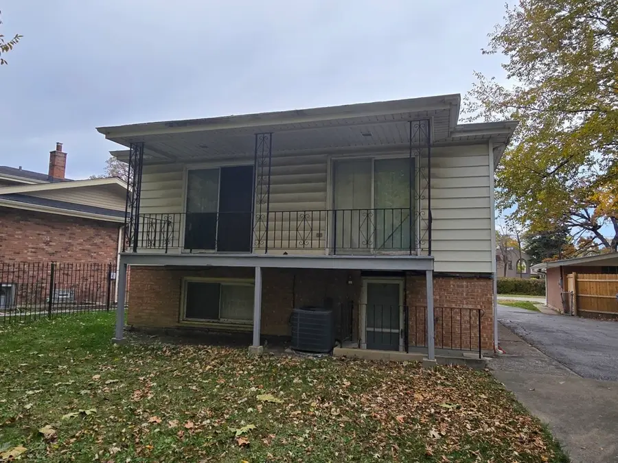 Address Withheld By Seller, Harvey, IL 60426 - Image #2