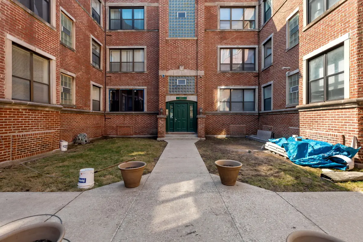 6104 S Dorchester Avenue #2S, Chicago, IL 60637 - Image #1