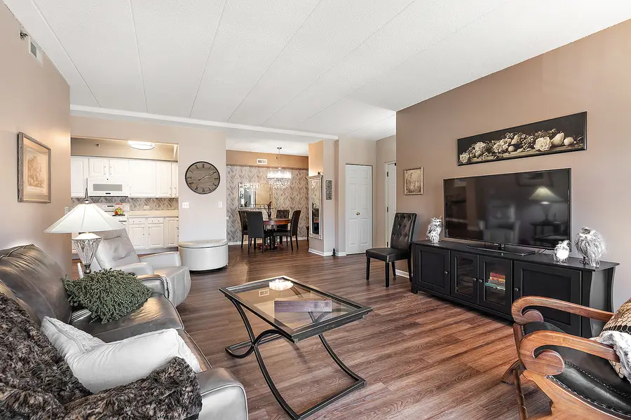 7841 W 157th Street #208, Orland Park, IL 60462 - Image #3