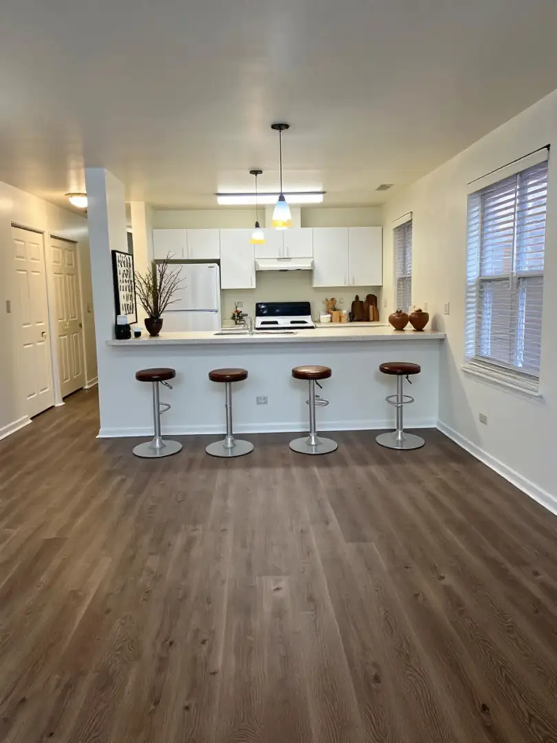 653 W Division Street #B, Chicago, IL 60610 - Image #3