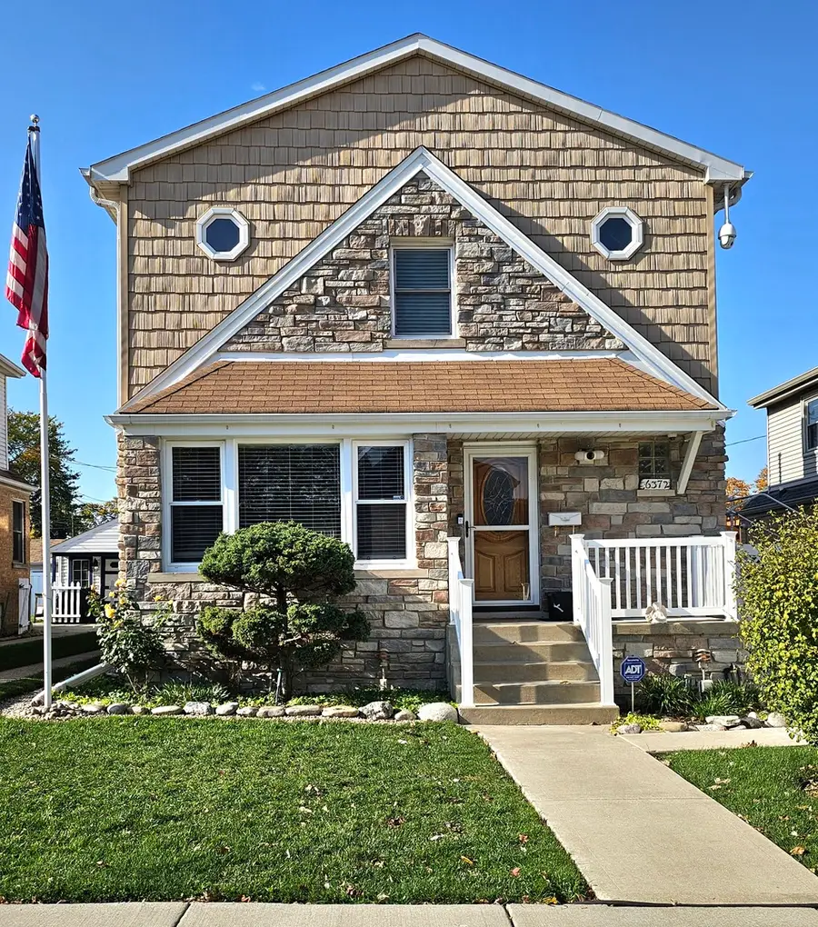 6372 N Sayre Avenue, Chicago, IL 60631 - Image #3