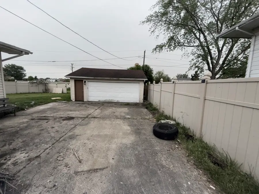 2847 194th Street, Lansing, IL 60438 - Image #3