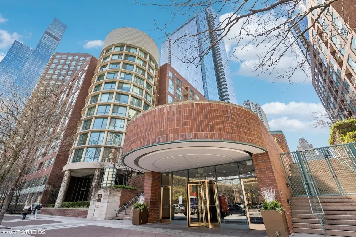 440 N Mcclurg Court #111, Chicago, IL 60611 - #1