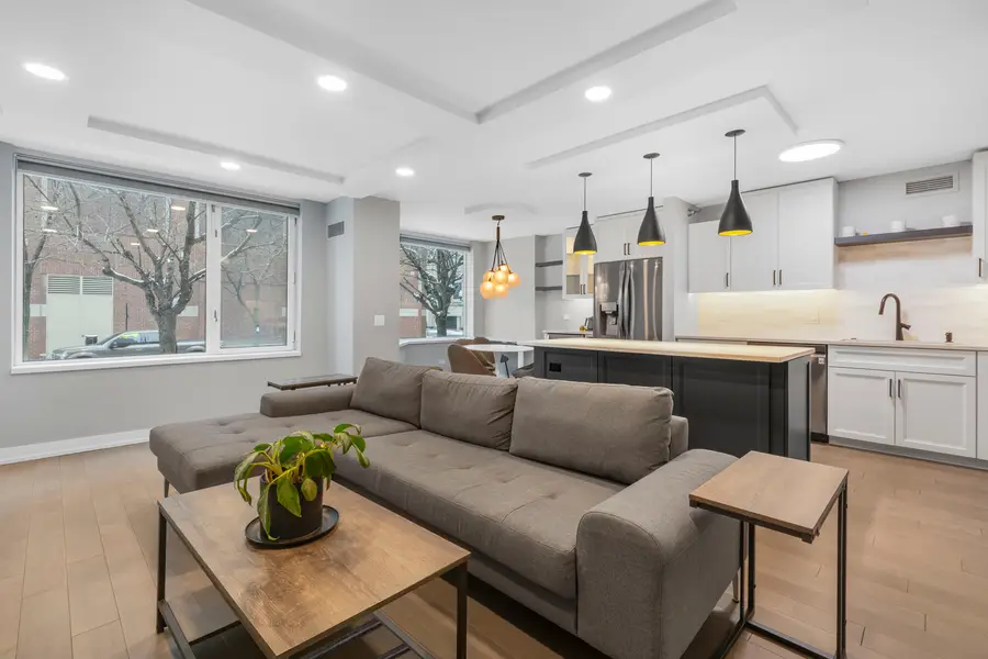 440 N Mcclurg Court #111, Chicago, IL 60611 - #2