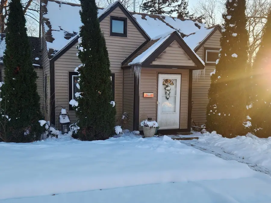 328 Clifton Drive, Round Lake Park, IL 60073 - Image #3