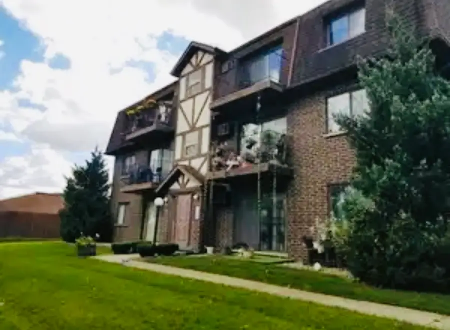 1010 Judson Street #2A, Bensenville, IL 60106 - Image #3