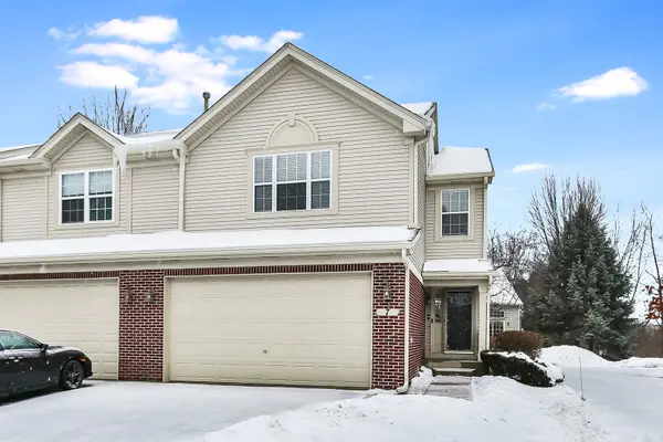 7 Shade Tree Court, Algonquin, IL 60102
