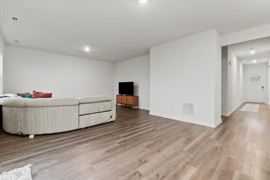 3373 Seeley Court, Yorkville, IL 60560 - Image #3