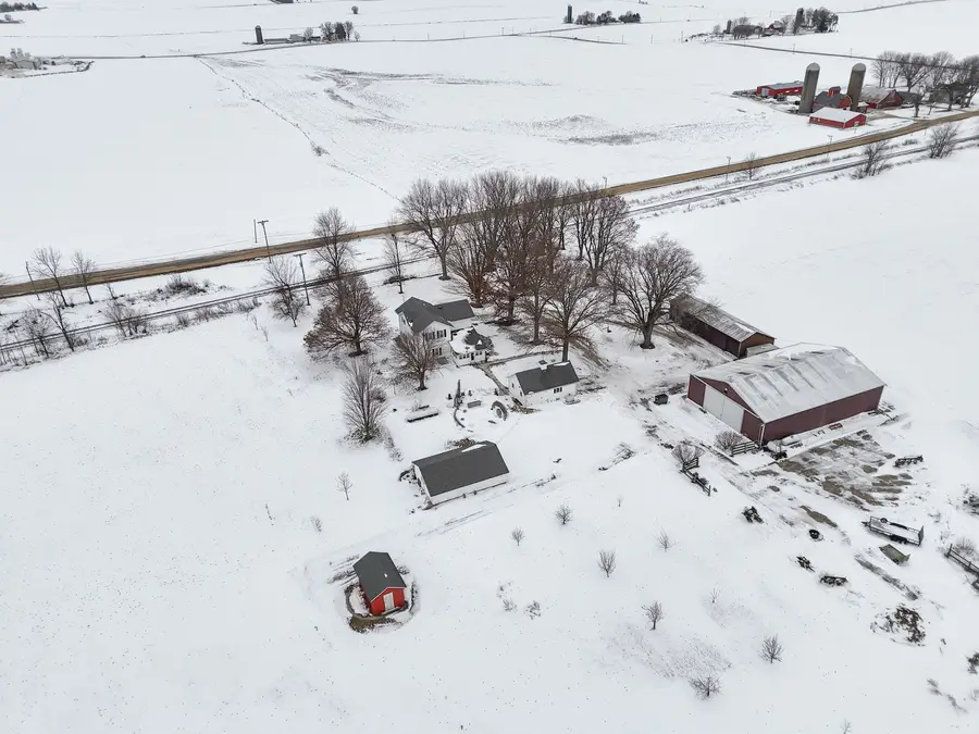 23633 Carroll Road, Lanark, IL 61046 - Image #2