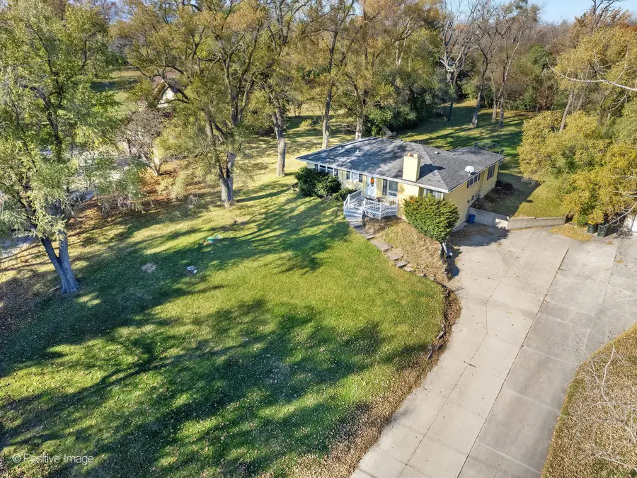 6 Pine Hill Lane, Oak Brook, IL 60523 - Image #2
