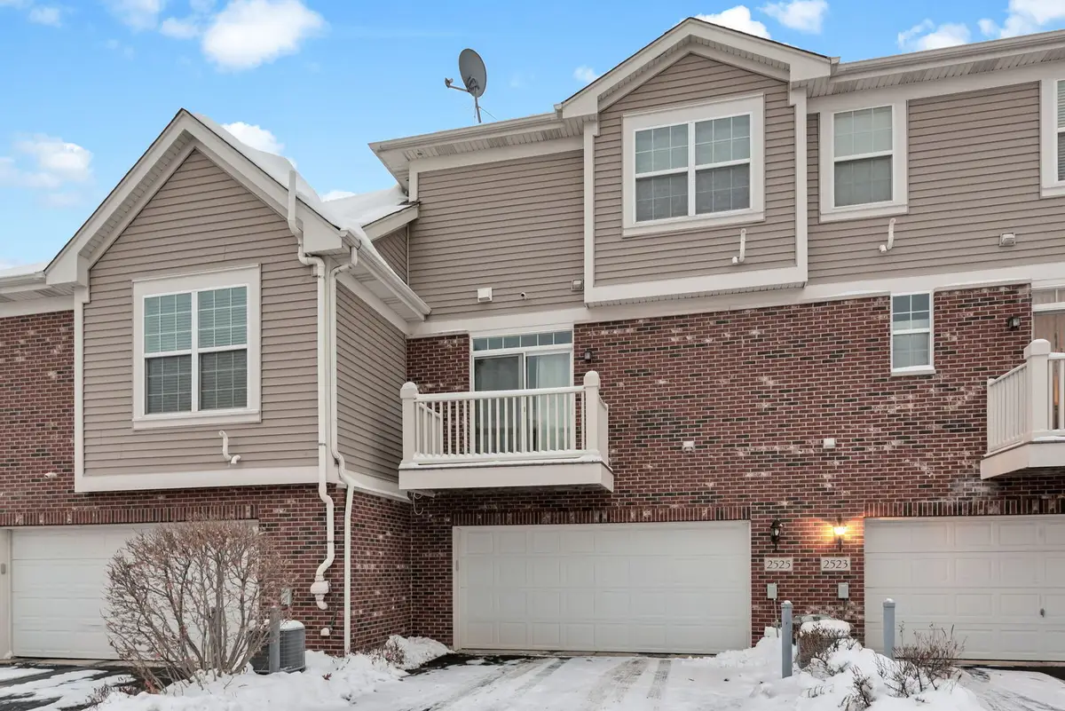 2525 Dunraven Avenue, Naperville, IL 60540 - Image #1