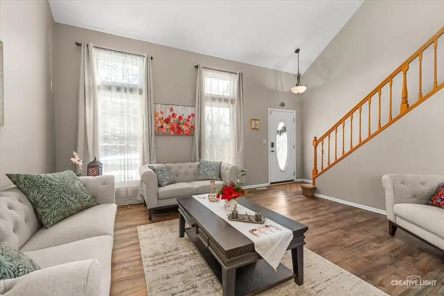 205 Churchill Lane, Aurora, IL 60504 - Image #3