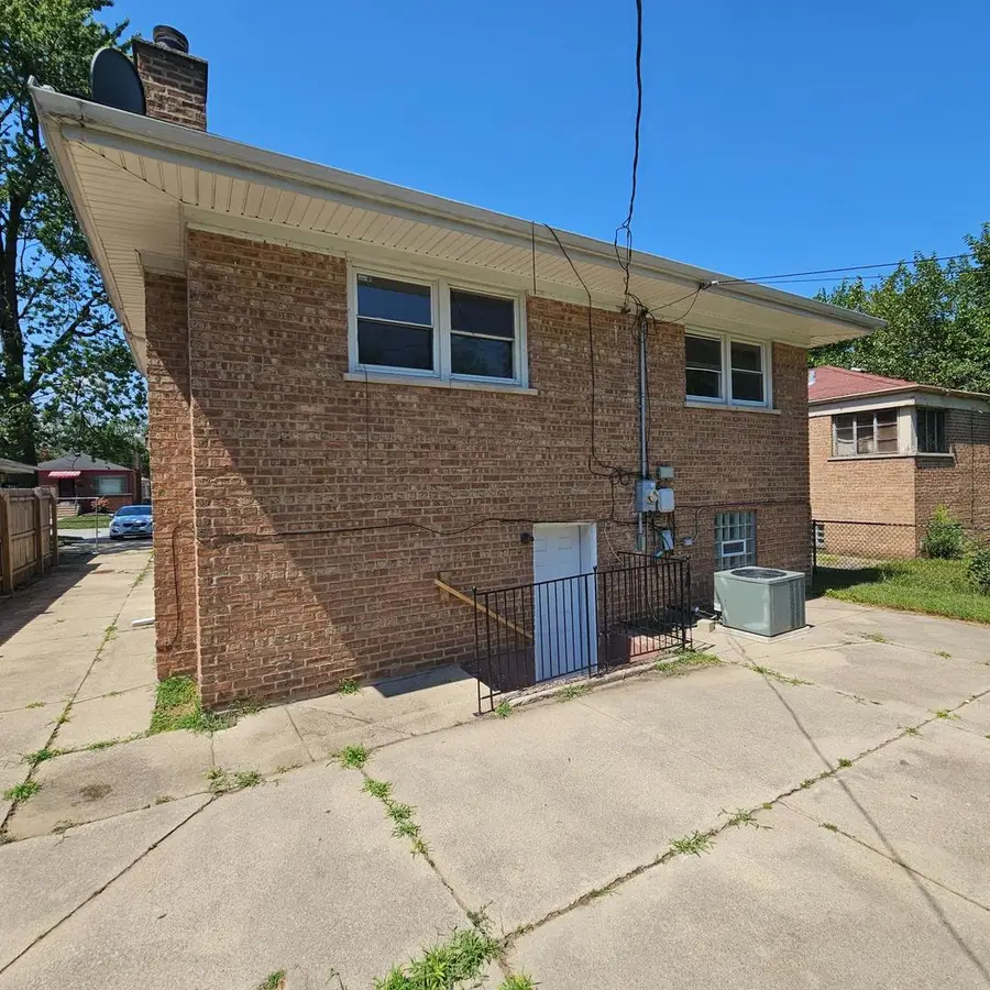 14237 Minerva Avenue, Dolton, IL 60419 - Image #3