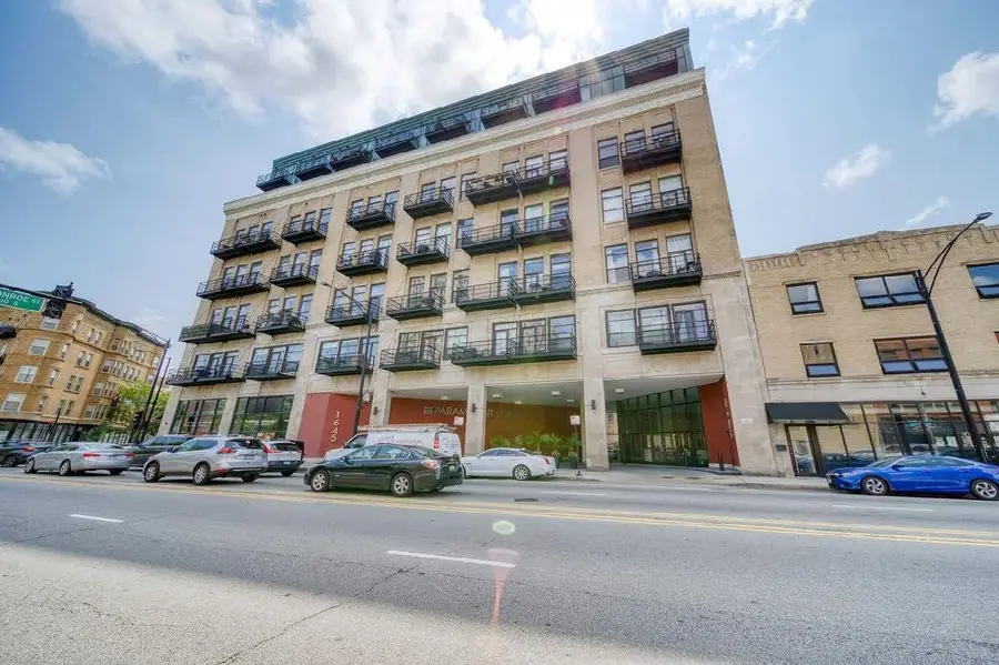 1645 W Ogden Avenue #607, Chicago, IL 60612 - Image #2