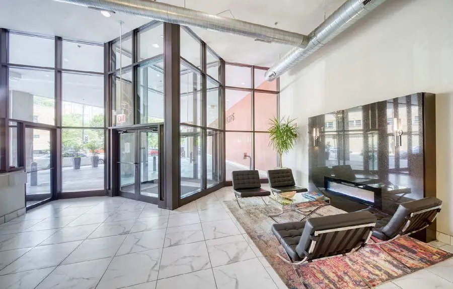 1645 W Ogden Avenue #607, Chicago, IL 60612 - Image #3