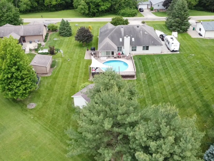 7629 White Oak Road, Clinton, IL 61727 - Image #3