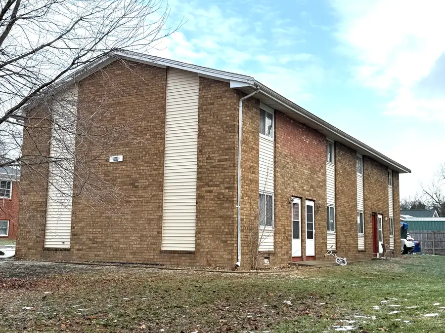 106 College Park Court, Normal, IL 61761 - Image #2