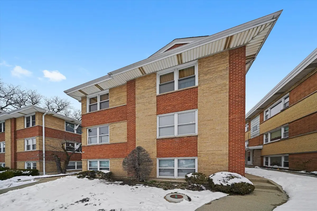 6968 W Belmont Avenue #3, Chicago, IL 60634 - Image #1