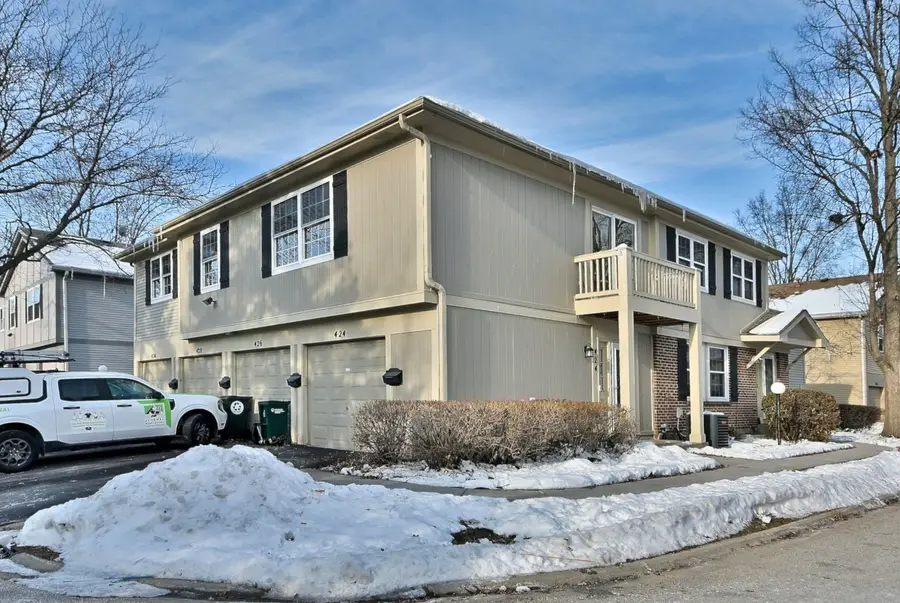 424 Muirwood Court, Vernon Hills, IL 60061 - Image #2