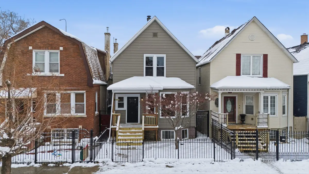3143 N Sawyer Avenue, Chicago, IL 60618 - Image #1