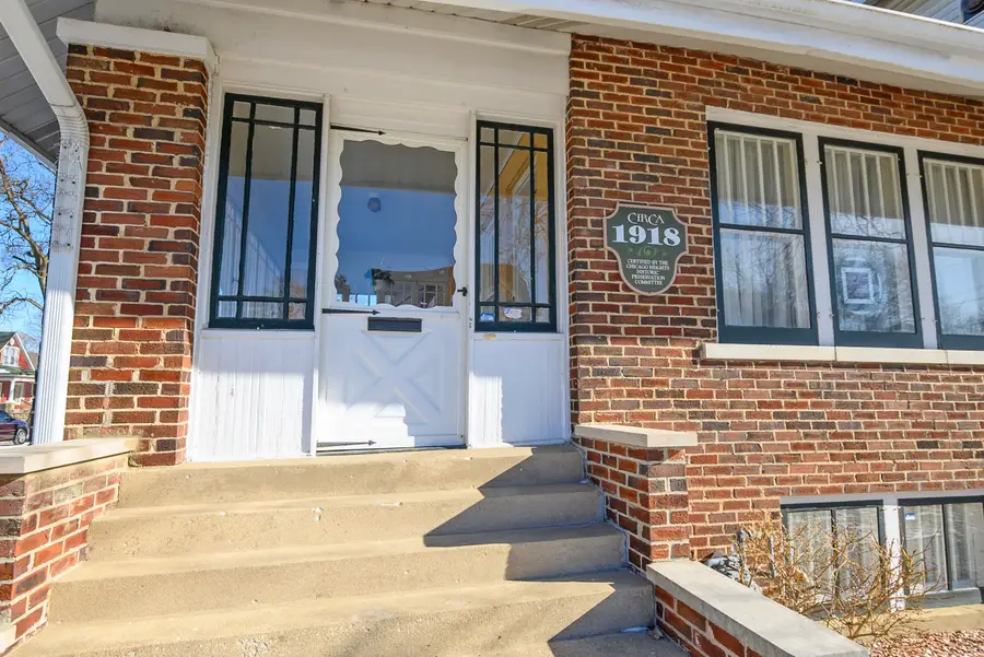 260 W 15th Place, Chicago Heights, IL 60411 - #3