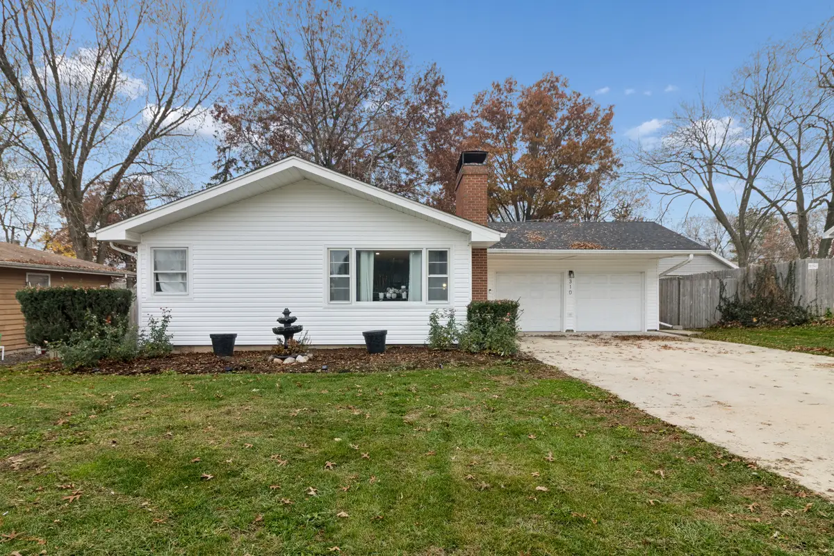 310 Oak Street, North Aurora, IL 60542 - Image #1