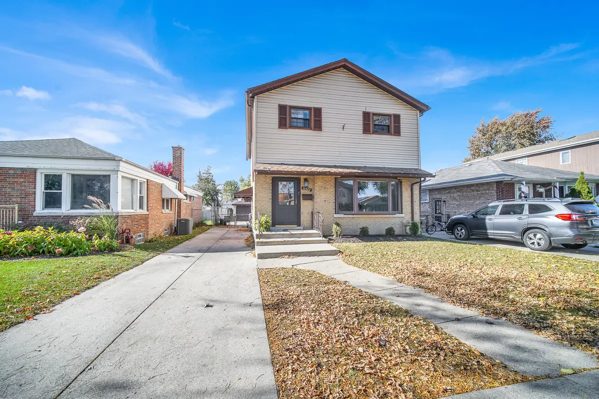 10322 S Central Park Avenue, Chicago, IL 60655 - Image #1