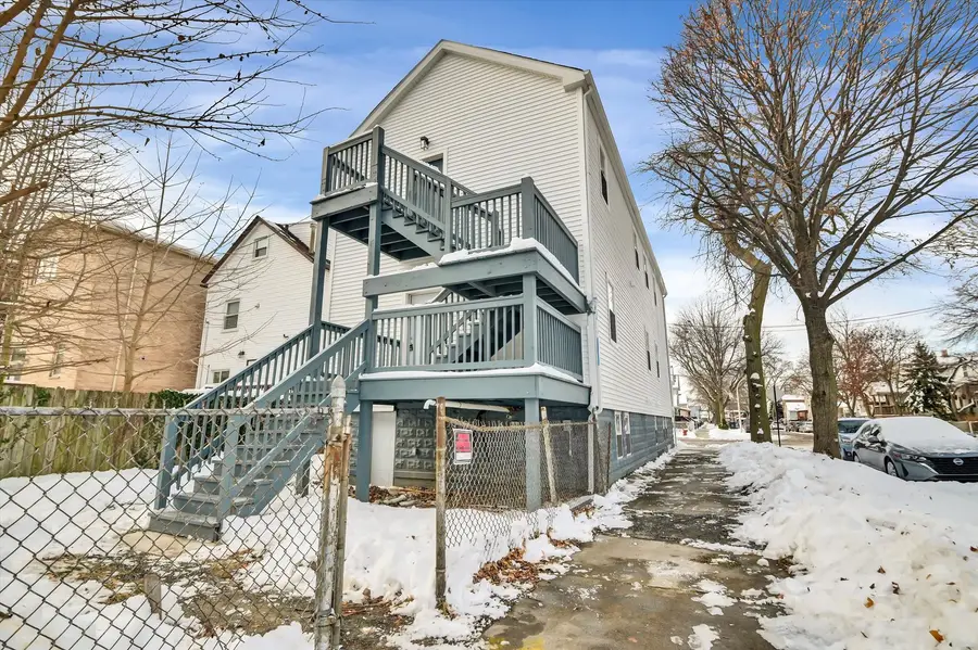 Address Withheld By Seller, Chicago, IL 60609 - Image #3