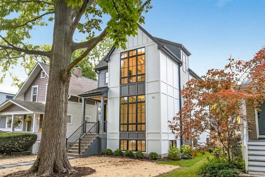 2422 Grant Street, Evanston, IL 60201 - Image #2