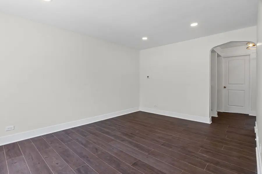 3011 N Oak Park Avenue, Chicago, IL 60634 - Image #3