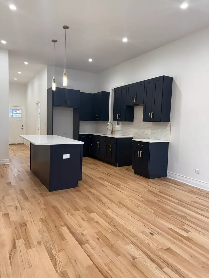 1818 W 46th Street, Chicago, IL 60609 - Image #2