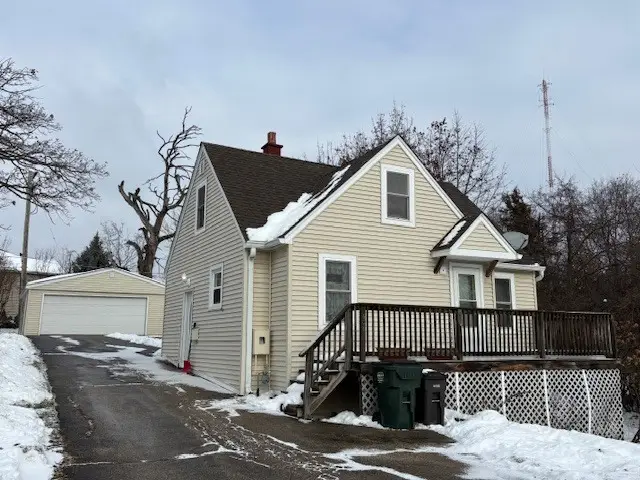 608 Mohawk Drive, Round Lake Heights, IL 60073 - Image #2