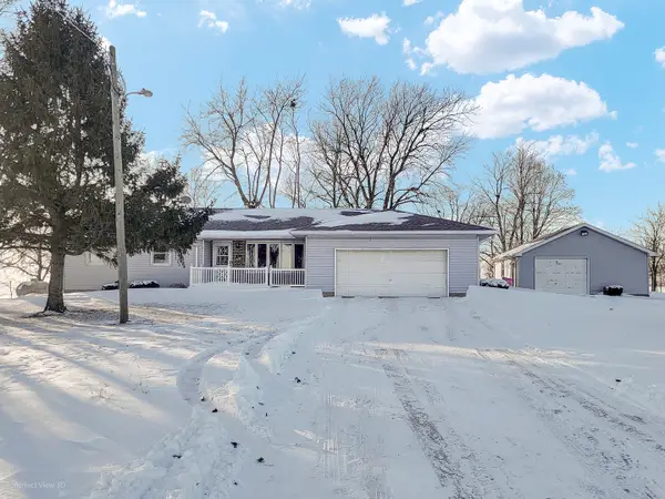 32209 N 1500 East Road, Blackstone, IL 61313