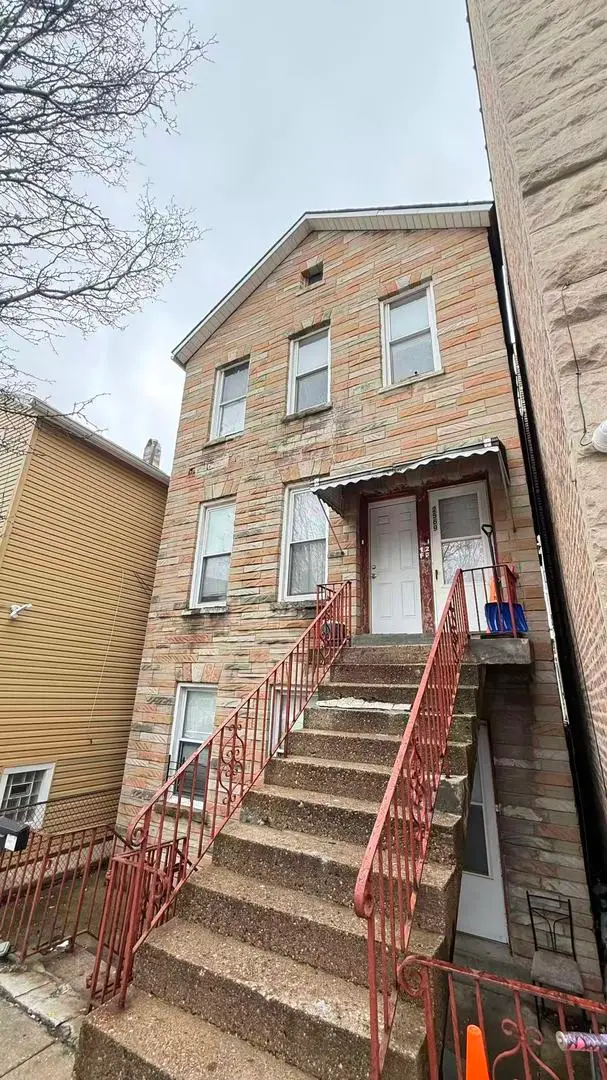 2569 S Emerald Avenue, Chicago, IL 60616 - Image #2