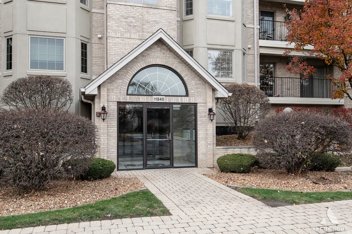 11840 Windemere Court #104, Orland Park, IL 60467 - Image #1