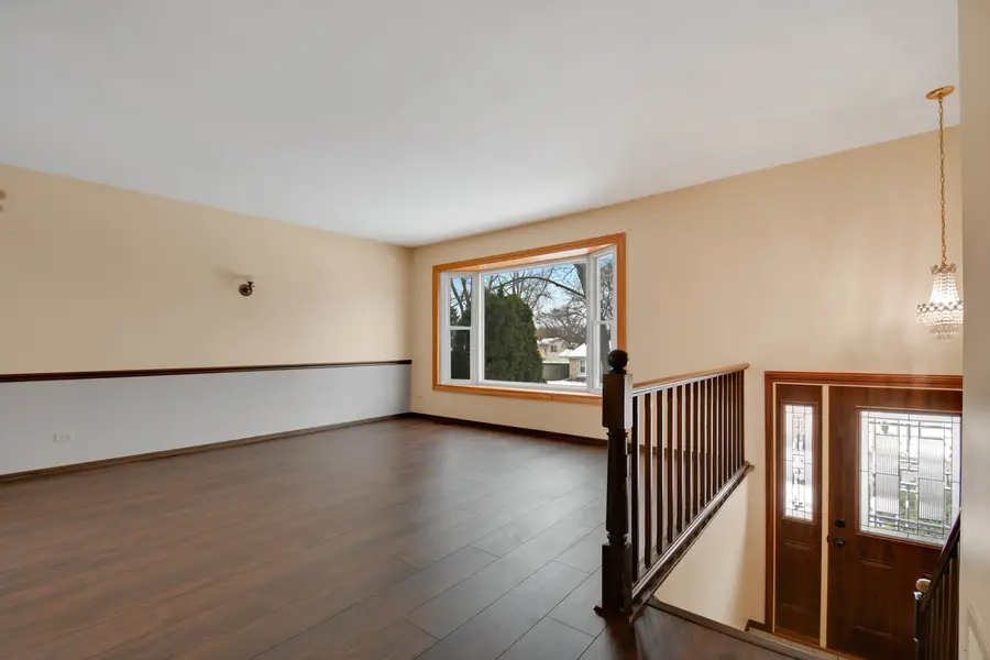 534 Cottonwood Circle, Bolingbrook, IL 60440 - Image #2