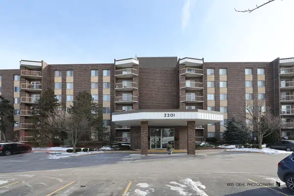 2201 S Grace Street #503, Lombard, IL 60148