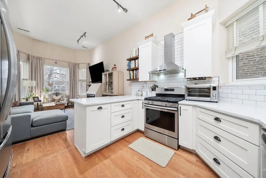 2839 N Burling Street #3N, Chicago, IL 60657 - Image #3