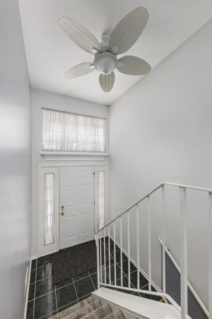 2319 Chasewood Drive, Downers Grove, IL 60515 - Image #2