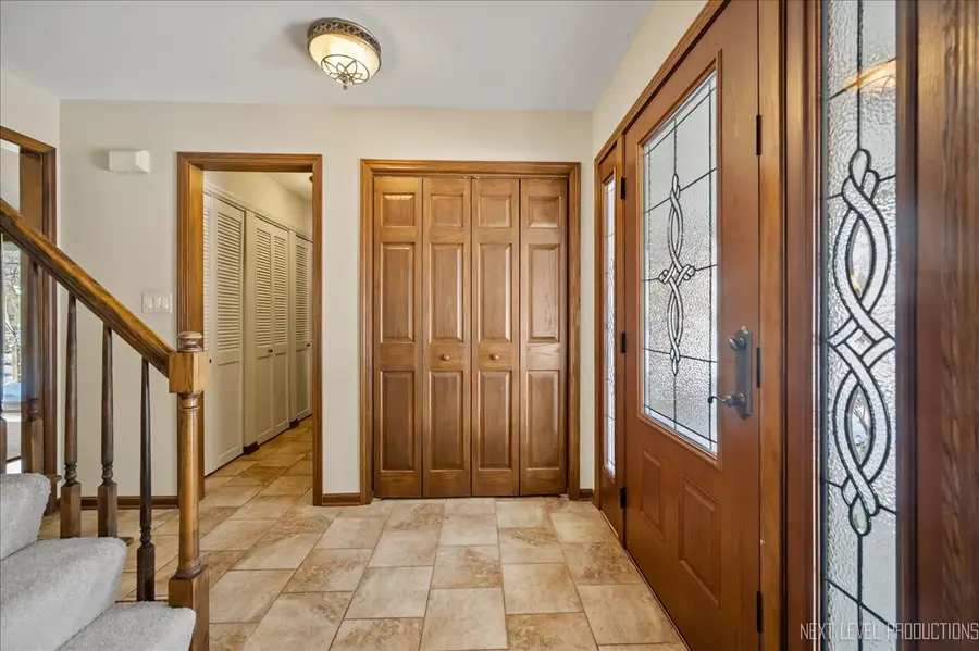 685 N Van Nortwick Avenue, Batavia, IL 60510 - Image #2