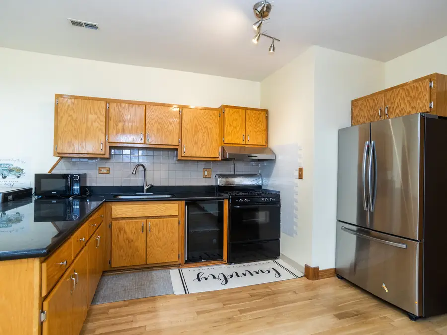 1758 W 35th Street #3R, Chicago, IL 60609 - Image #3