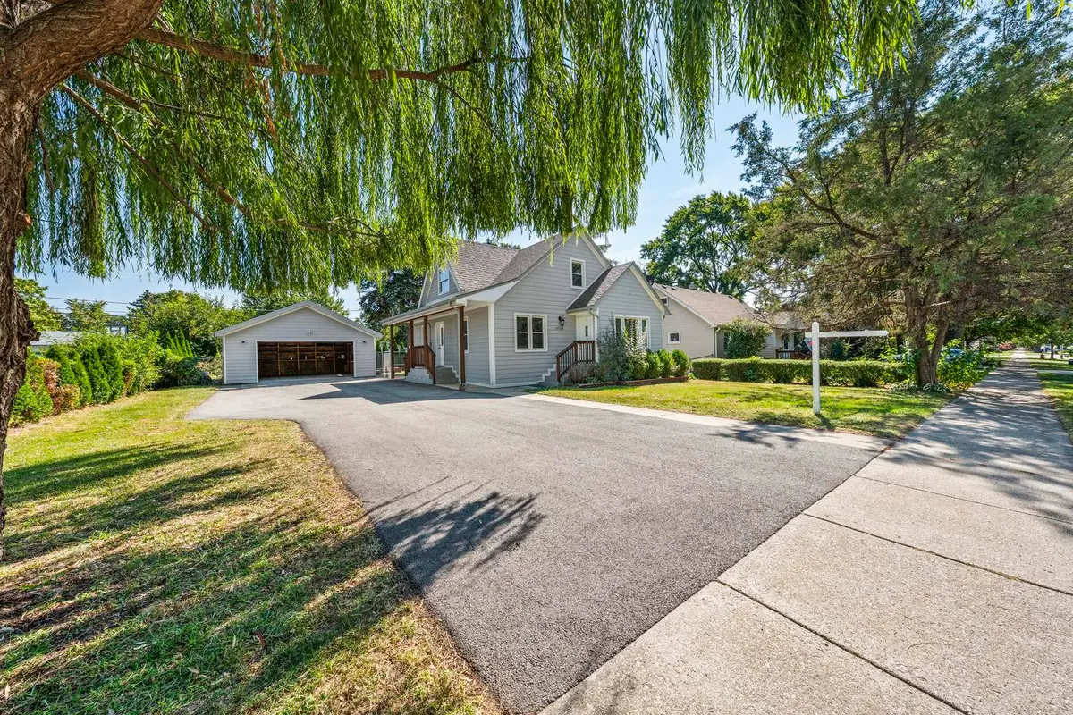 9725 Normandy Avenue, Oak Lawn, IL 60453 - Image #1