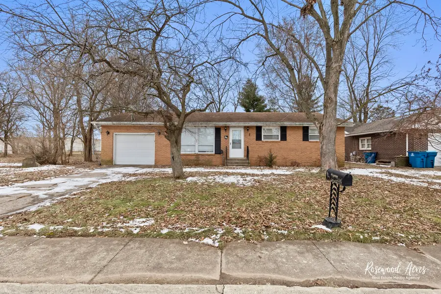 209 W Indiana Street, Momence, IL 60954 - Image #2