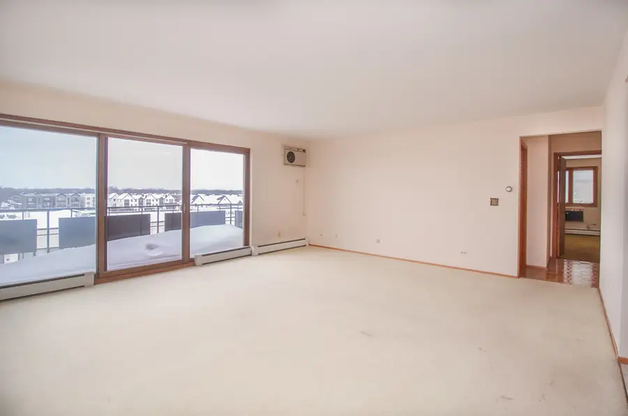 8045 W Oconnor Drive #6A, River Grove, IL 60171 - Image #2