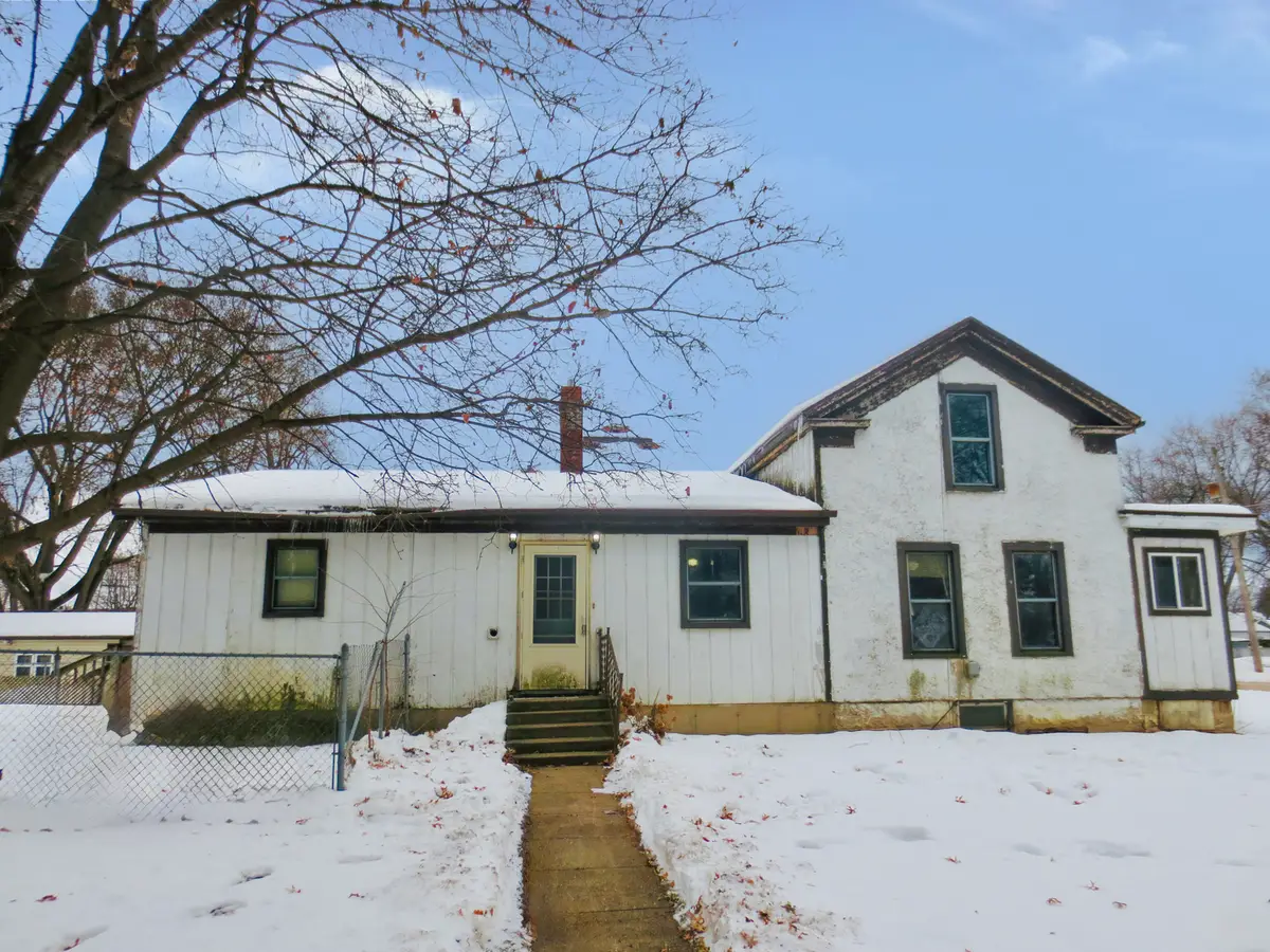 311 N 4th Street, Oregon, IL 61061 - Image #1