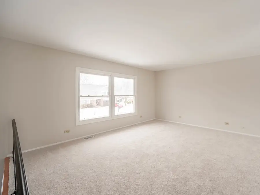 1005 Pheasant Ridge Drive, Lake Zurich, IL 60047 - Image #2