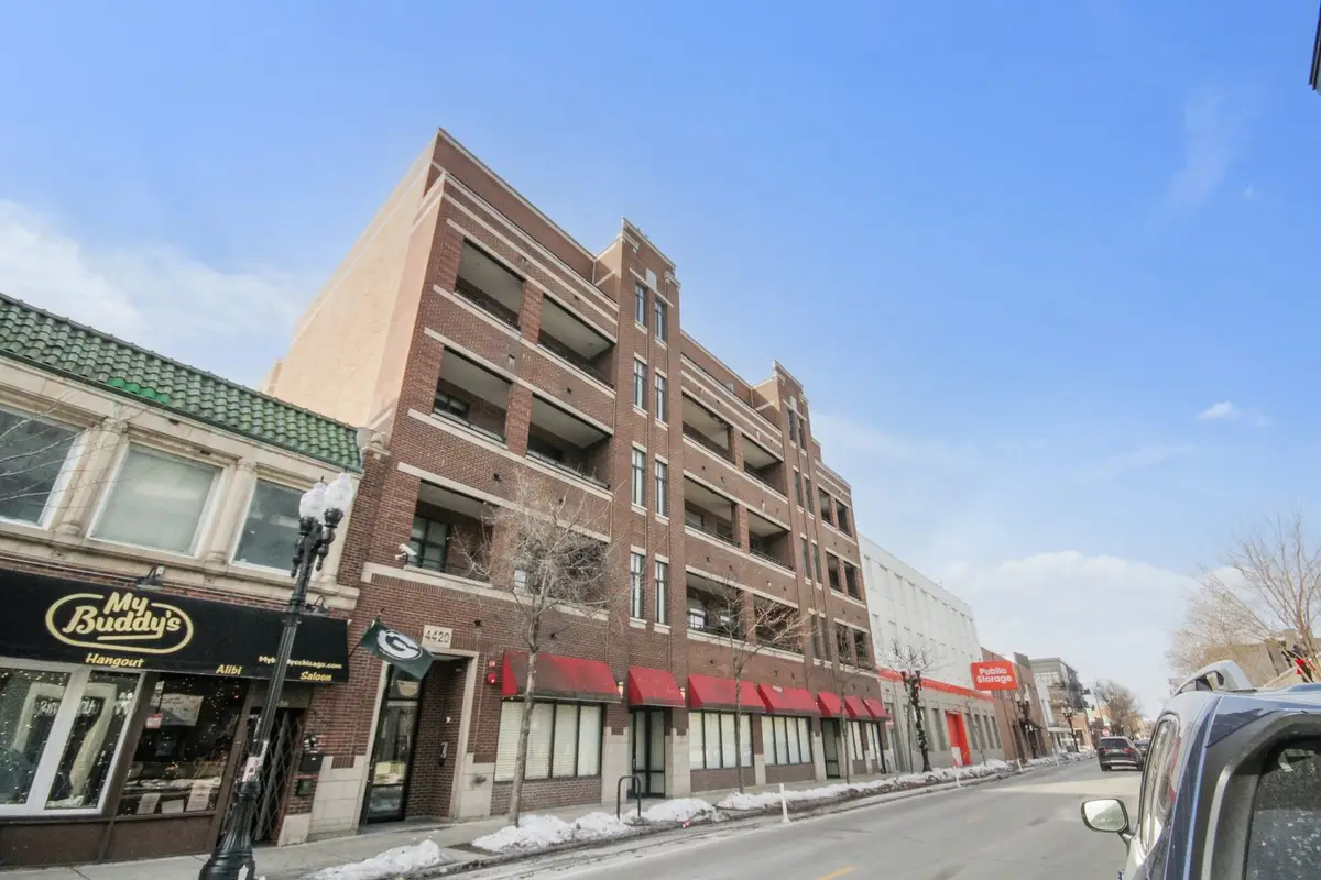 4420 N Clark Street #301, Chicago, IL 60640 - Image #1